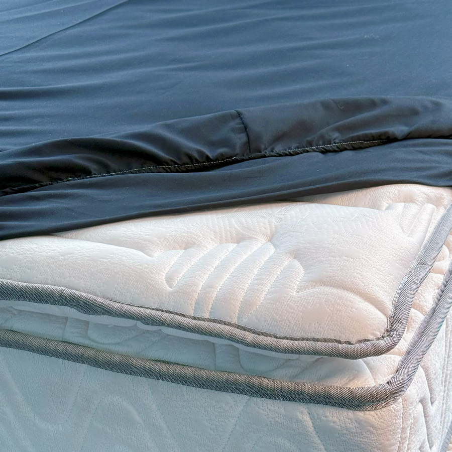 Fitted Microfiber Mattress Cover